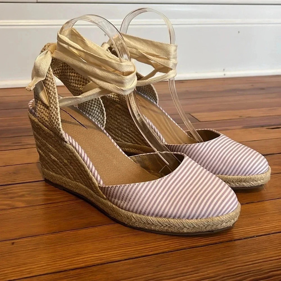 LOFT Lilac and White Striped Espadrilles - Size 9.5 - Picture 7 of 13